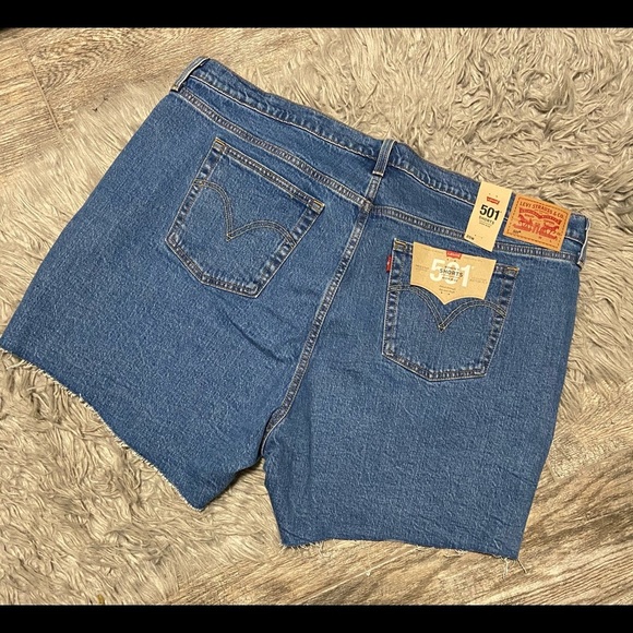 LEVI’S shorts high rise - Picture 5 of 10